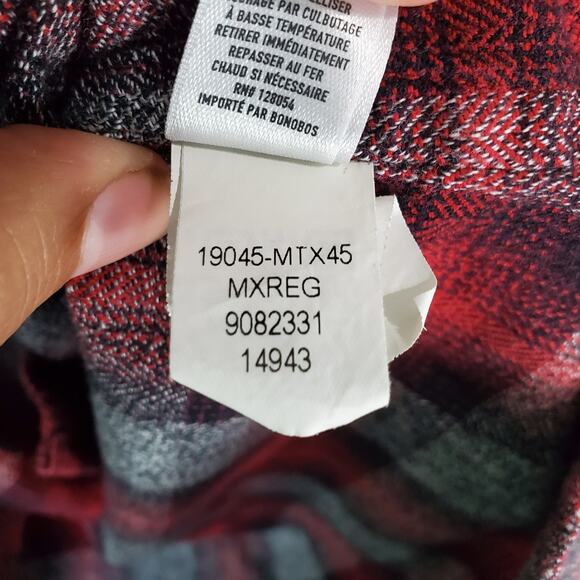 Bonobos Men's Slim Fit Red Plaid Flannel Button Up Long Sleeve Shirt Size Medium - Picture 6 of 6